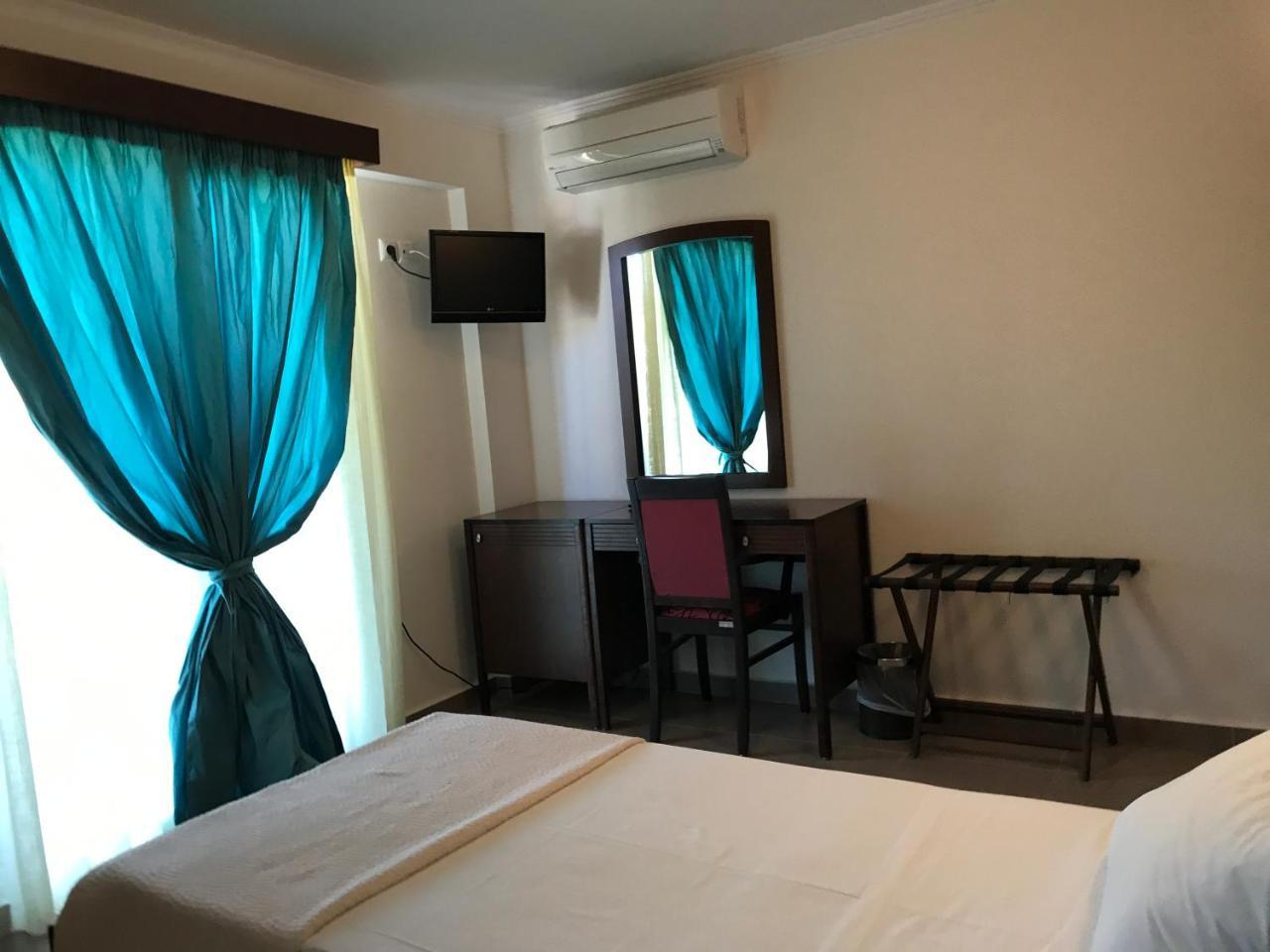 Hotel Ammos Bay Ammoudia Habitación foto